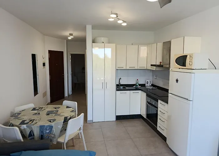 Paradise Court 29 Wifi Pool 아데제