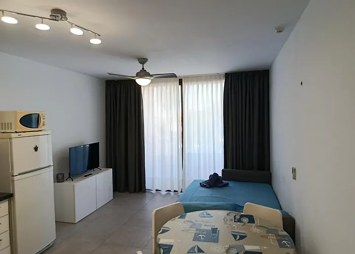 Paradise Court 29 Wifi Pool Apartment